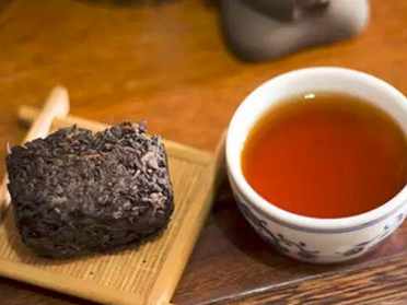 安化黑茶隔夜茶的功效